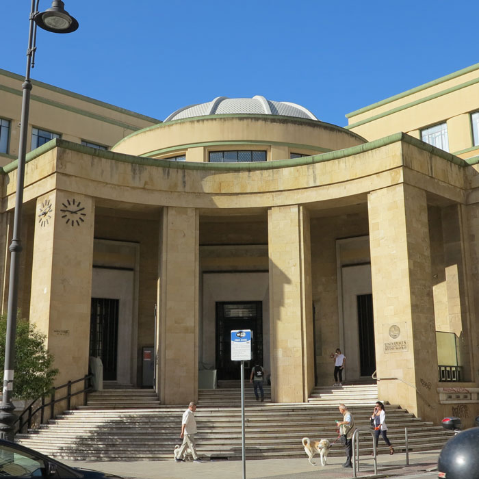 ingresso posta centrale