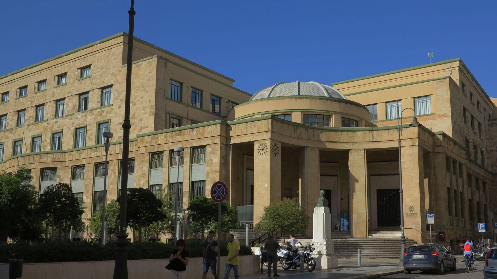 palazzo ex poste slider revolution