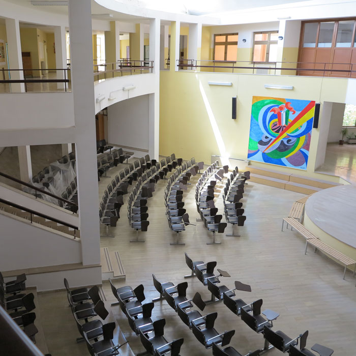 scuola foscolo foggia sala convegni