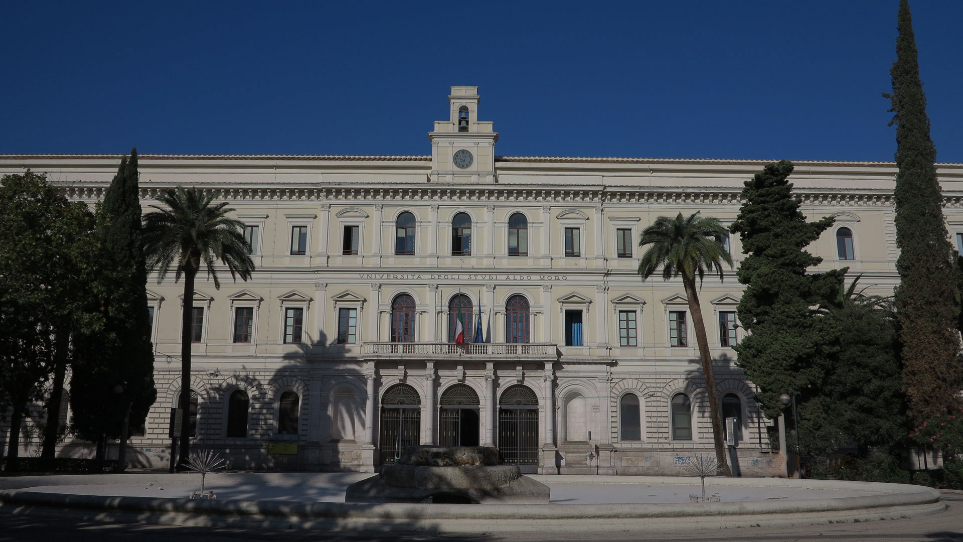 verifica sicurezza ateneo bari prospetto principale
